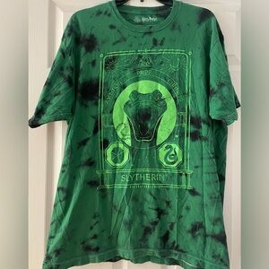 ⭐️3/$15⭐️Harry Potter Slytherin large t-shirt